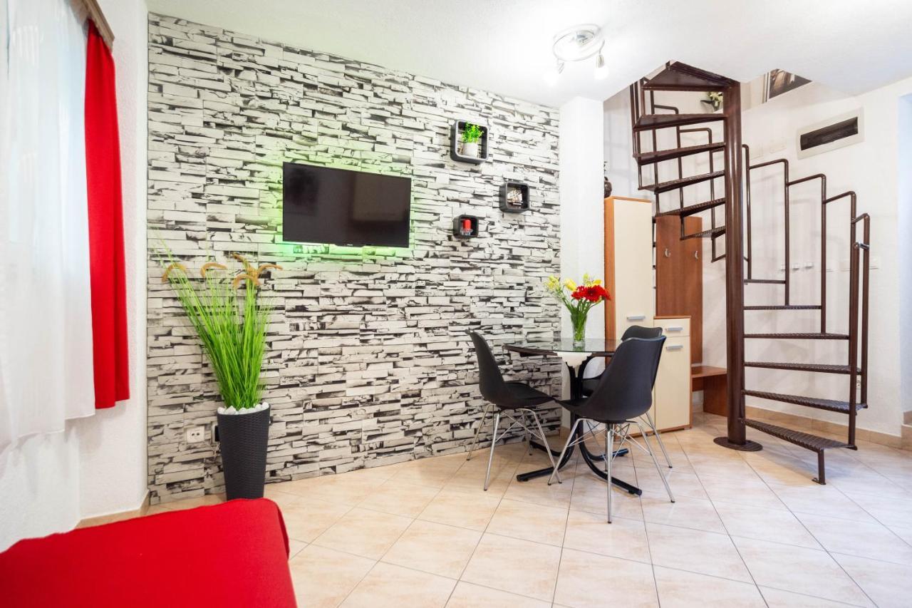 Apartament Kokolo *